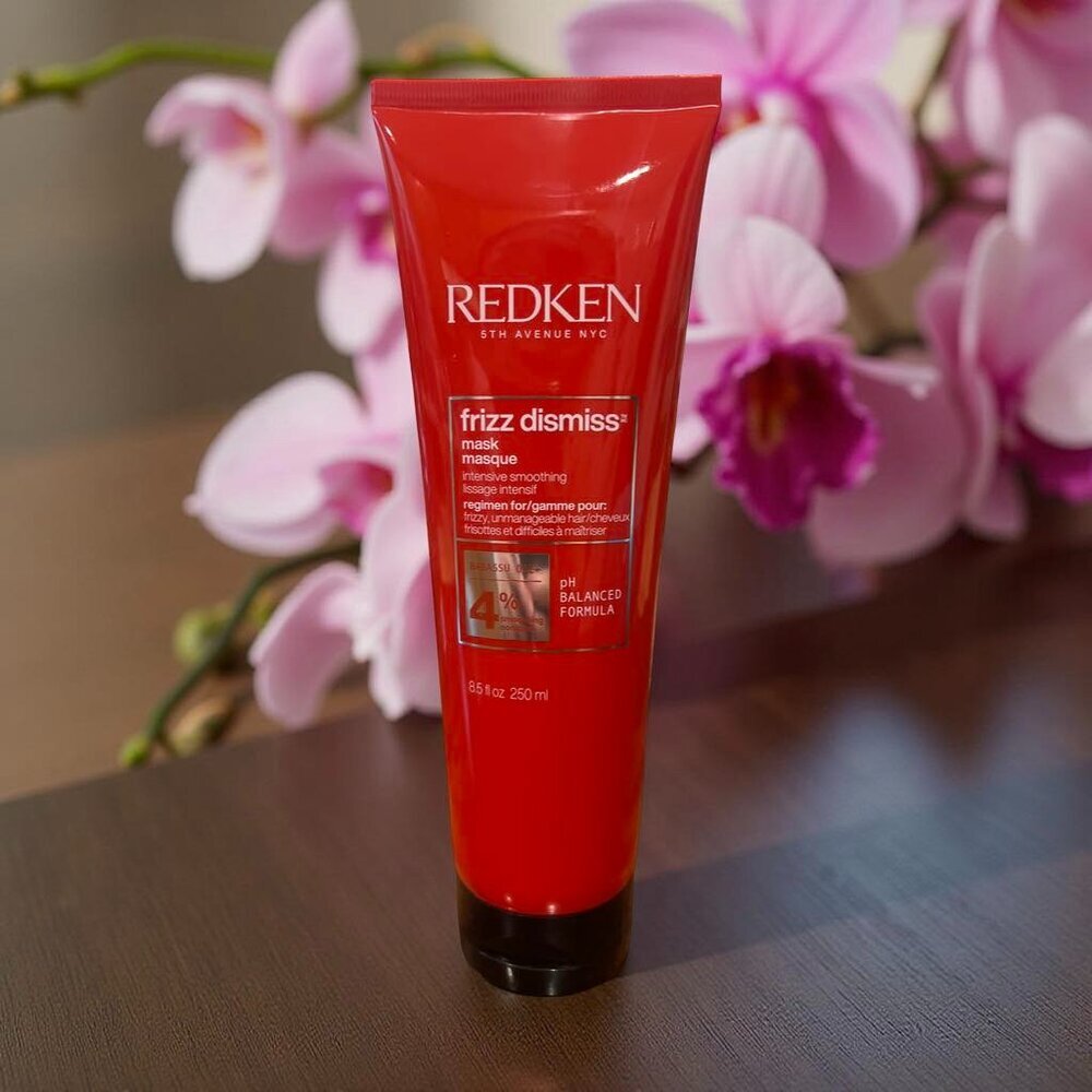 Redken Frizz Dismiss Intensive Smoothing Mask – 8.5 oz